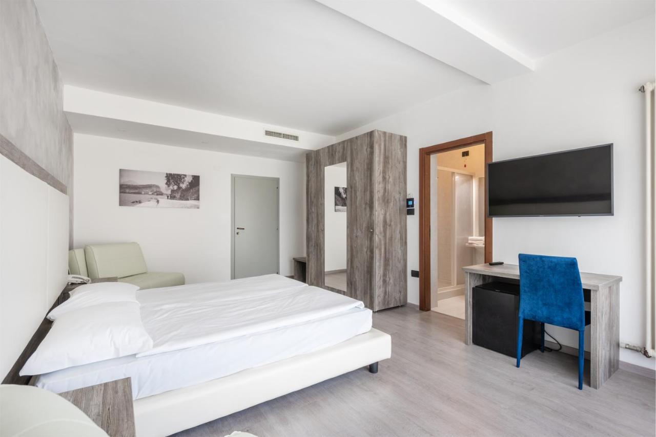 Hotel De Nac 托尔博莱 外观 照片