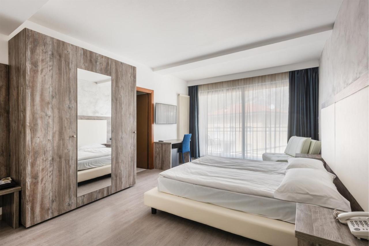 Hotel De Nac 托尔博莱 外观 照片
