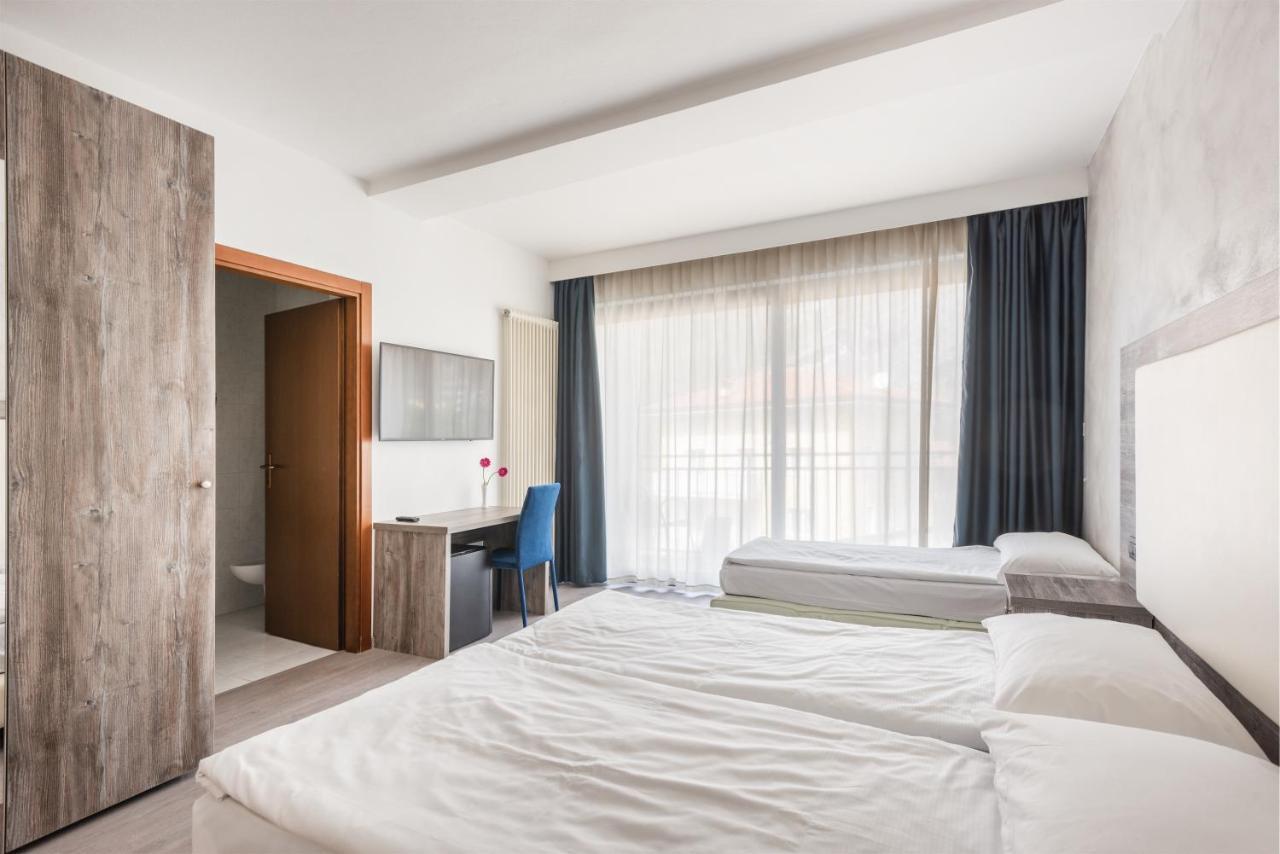Hotel De Nac 托尔博莱 外观 照片