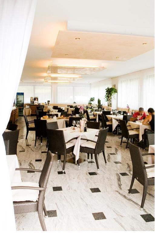 Hotel De Nac 托尔博莱 外观 照片